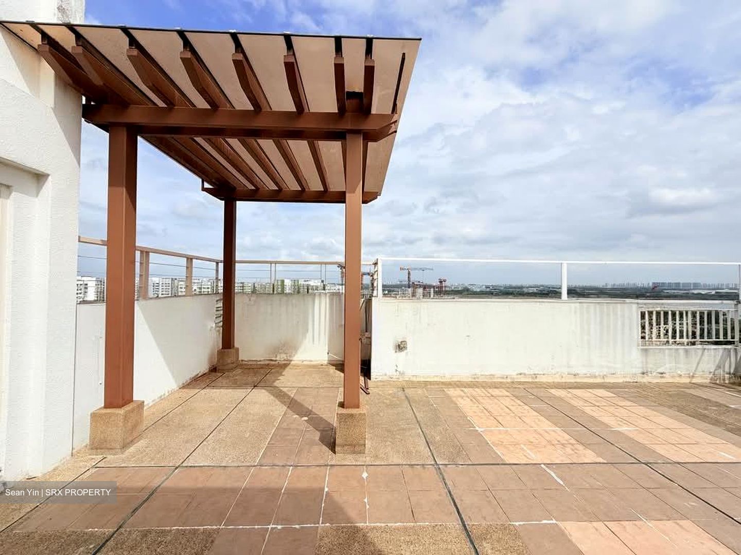 Lilydale (D27), Condominium #584269211